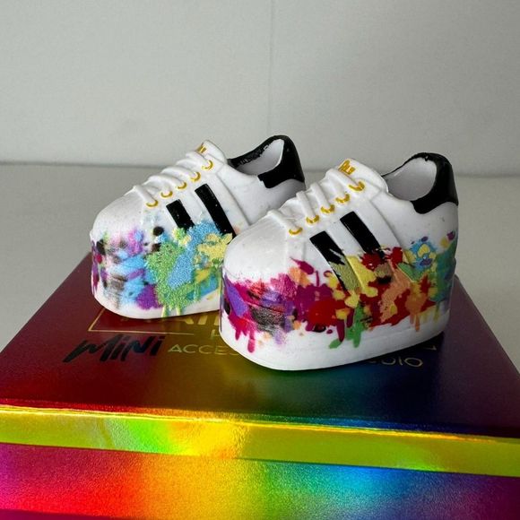 AMAYA RAINE RAINBOW SNEAKERS - RAINBOW HIGH - NEW - Picture 8 of 16